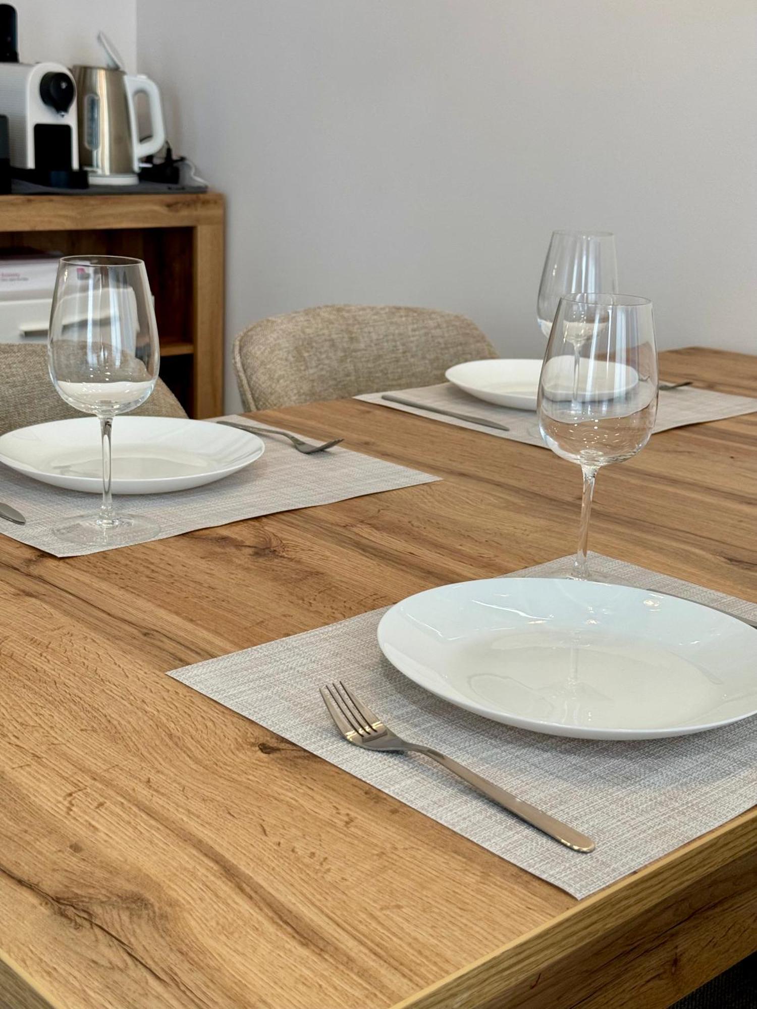 Skau Piano Family & Business Apartment Free Parking Bratislava Exterior foto